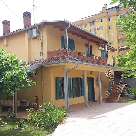 Viola's House Shkoder